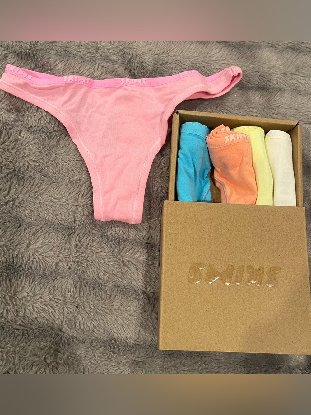 Skim Cotton logo dipped Thong Pack